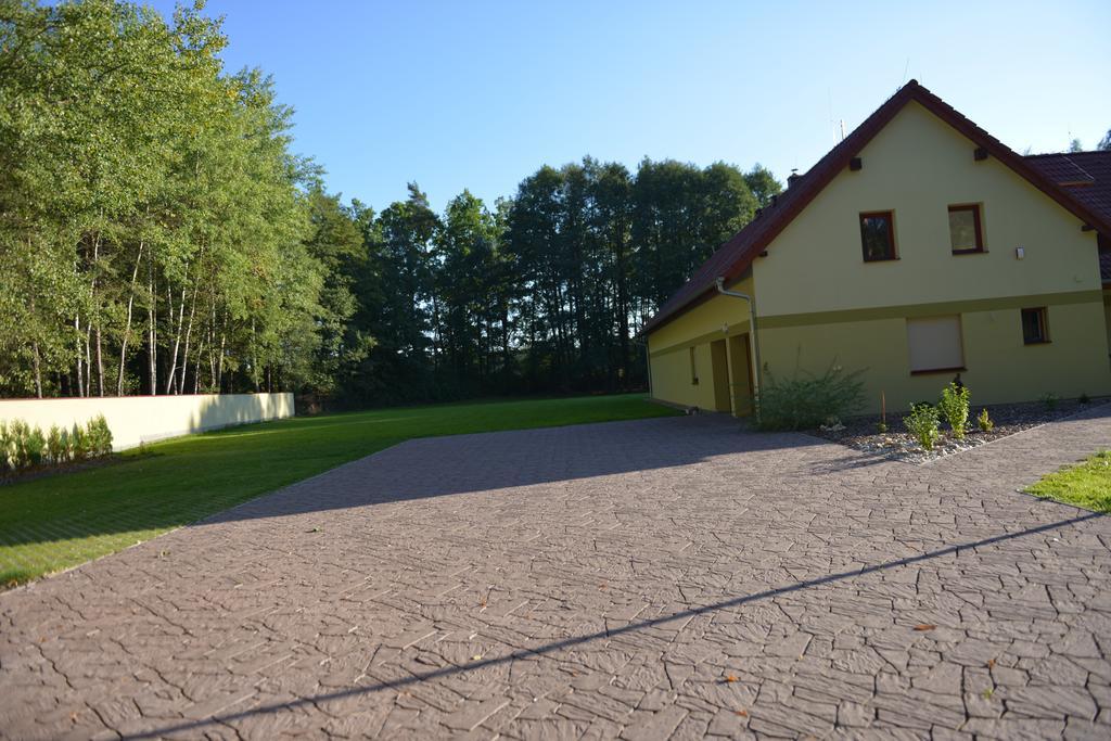Penzion U Blatce Hotel Nové Hrady Kültér fotó