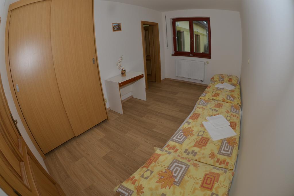 Penzion U Blatce Hotel Nové Hrady Szoba fotó