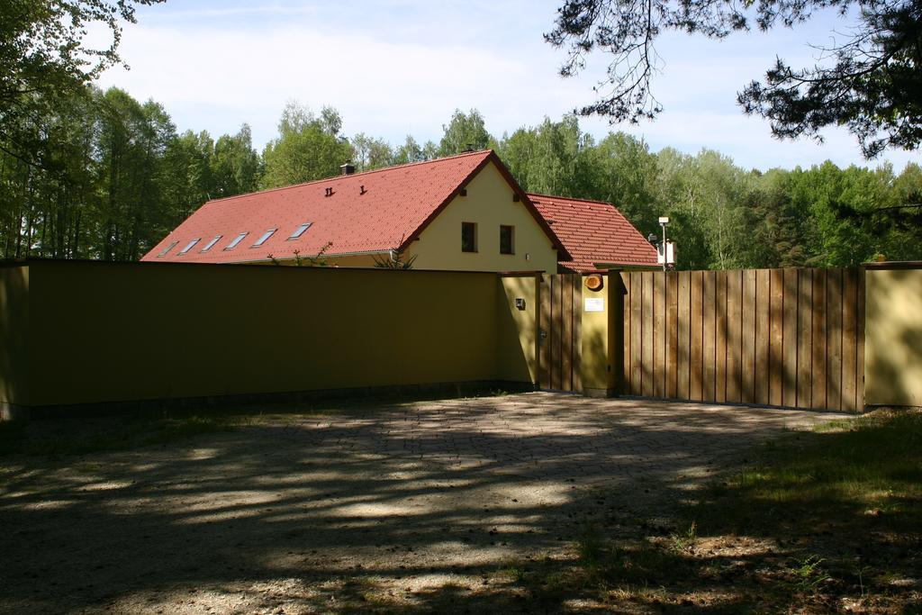 Penzion U Blatce Hotel Nové Hrady Kültér fotó